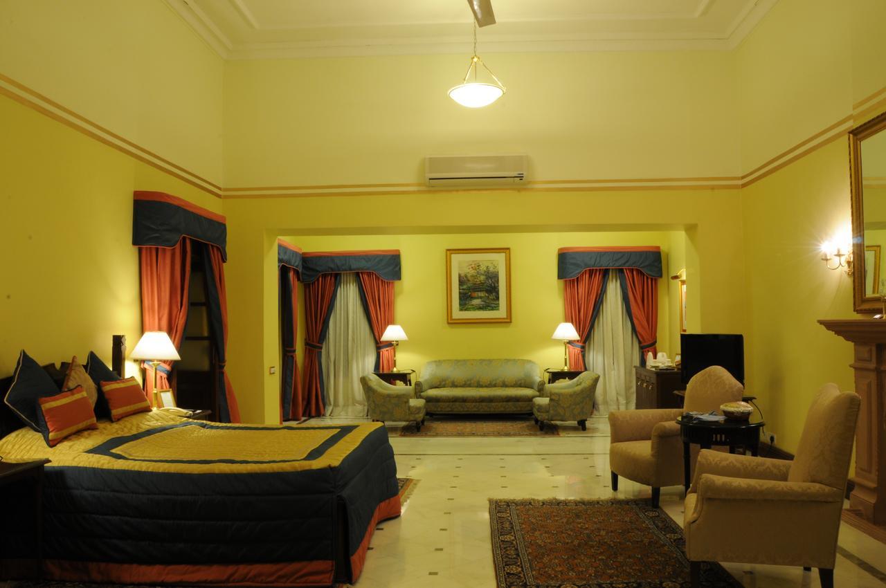 Palace Hotel - Bikaner House Mount Abu Bagian luar foto